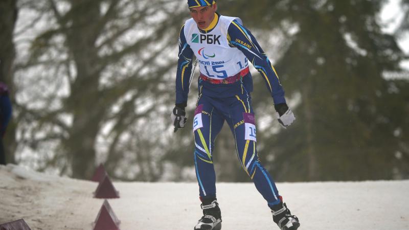 a male Para Nordic skier