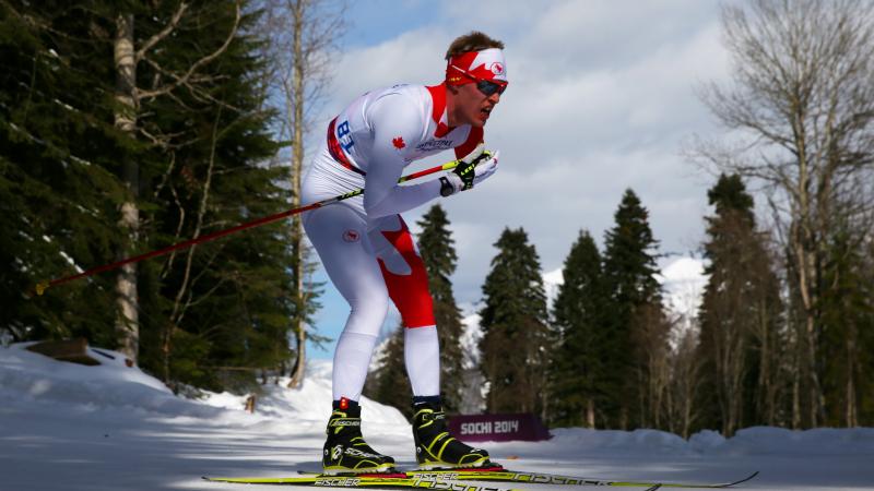 a male Para Nordic skier