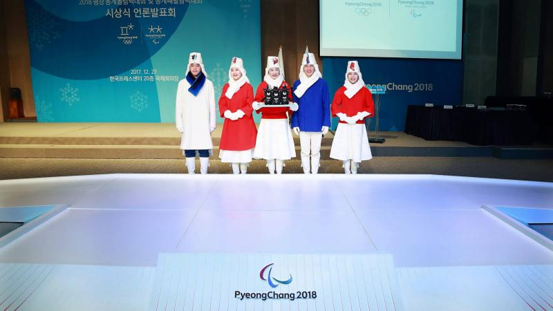 The podium and medal presenters look was revealed in December 2017 by PyeongChang 2018.