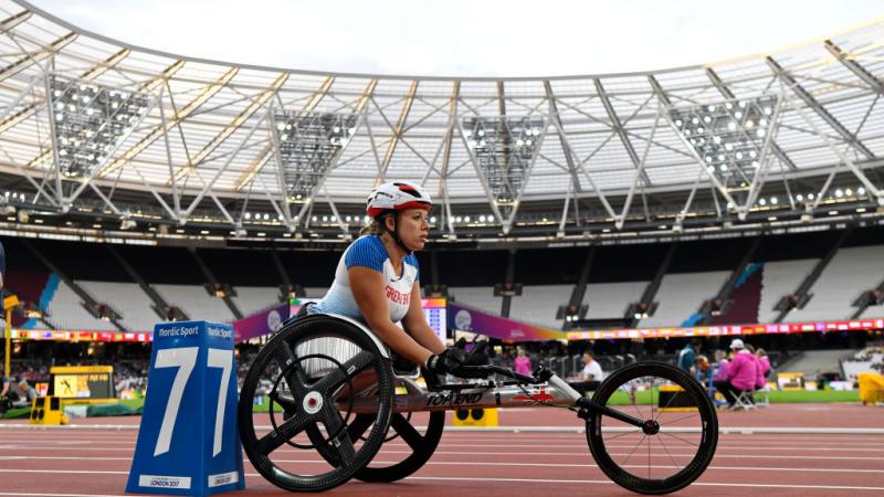 Hannah Cockroft of Great Britain prepares to compete in the Women's 400m T34 at the London 2017 World Para Athletics Championships.