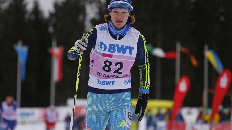 a female Para Nordic skier