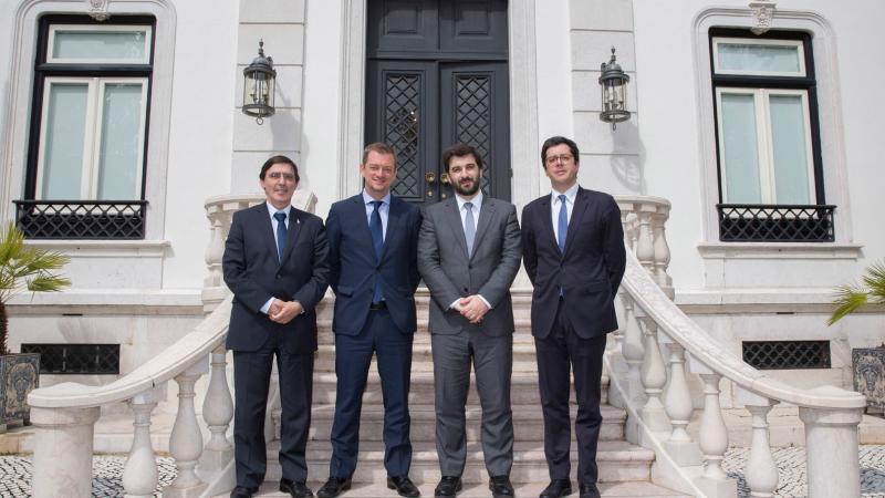 In Portugal, IPC President Andrew Parsons met with the Minister of Education and Sport Tiago Brandão Rodrigues and President of the Portugal Paralympic Committee José Manuel Lourenço.