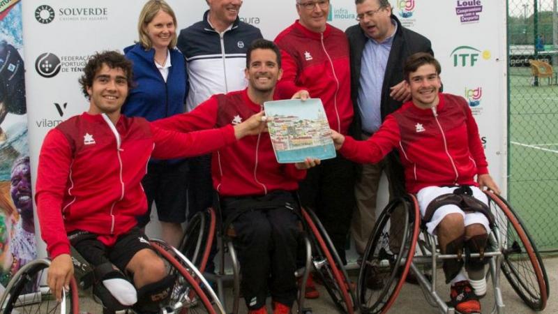 Spaniard men's team celebrates after winning the 2018 World Team Cup European Qualification