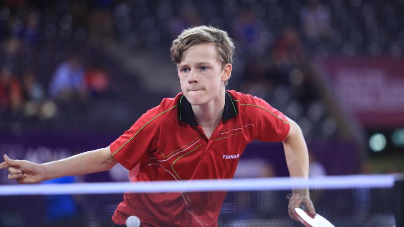 male Para table tennis player Laurens Devos