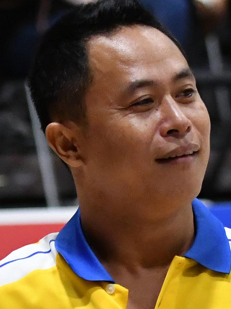 a man smiling