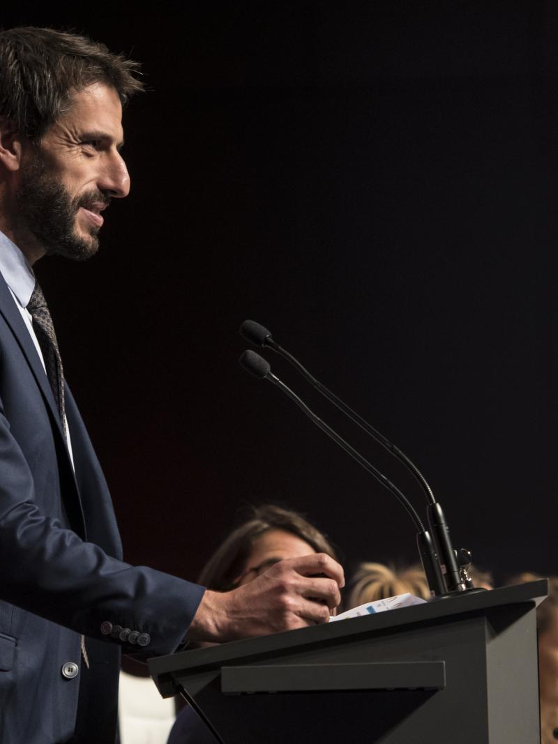 Paris 2024 President Tony Estanguet speaks at the IPC General Assembly