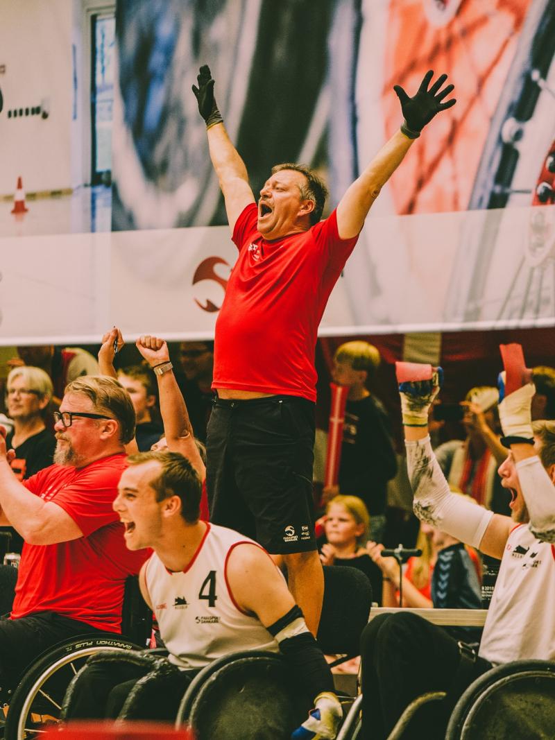 Danish wheelchair rugby bench cheering