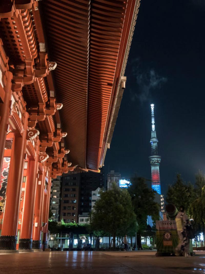 Image of Tokyo Skytree at night with Paralympic green, blue and red colors