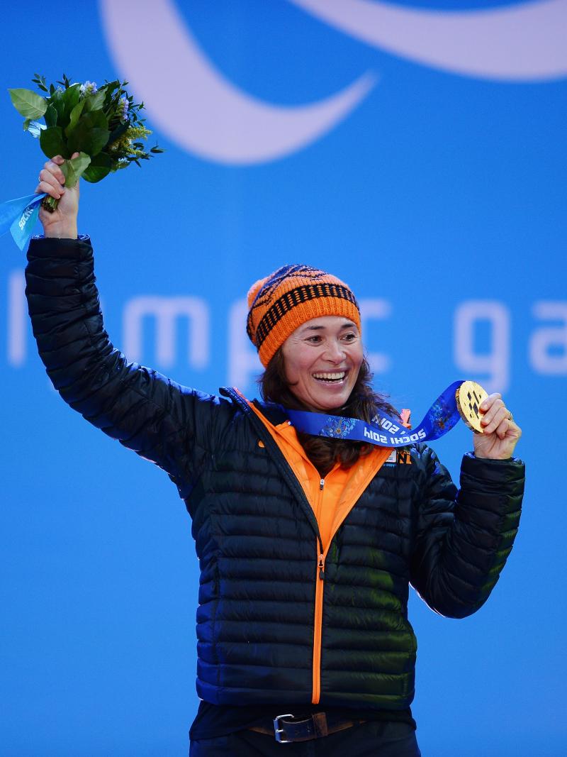 Bibian Mentel celebrates on the podium