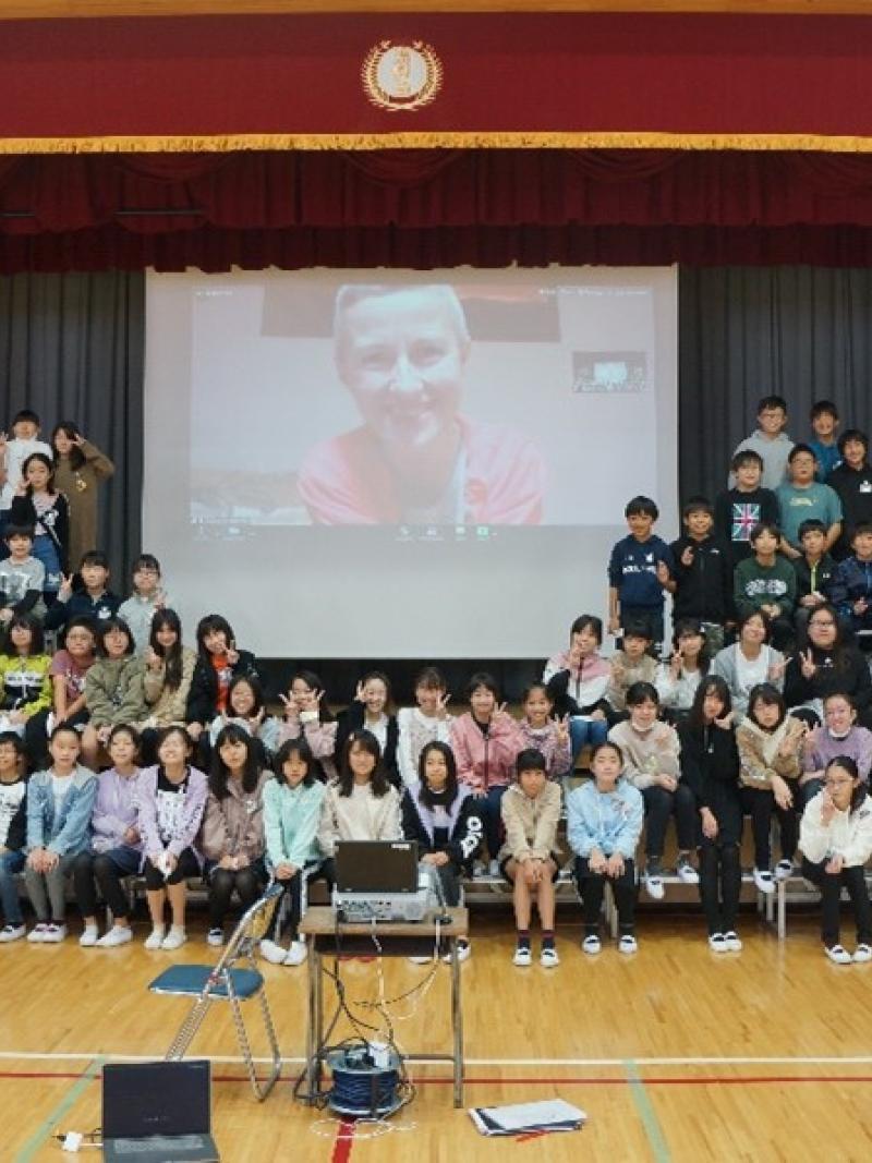 Katarzyna Rogowiec in a call with schoolchildren to educate them in the Paralympic Values