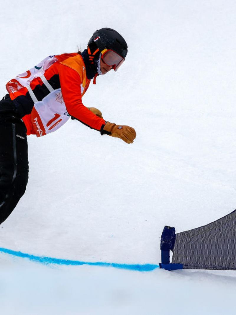 Bibian Mentel-Spee of Netherlands competes in the women's Banked Slalom SB-LL2 at the PyeongChang 2018 Paralympic Games.