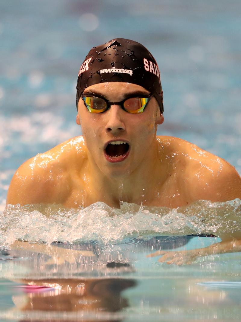 Sixteen-year-old William Ellard smashed his personal best in the men’s 100m freestyle S14 race for his first-ever World Series gold medal.