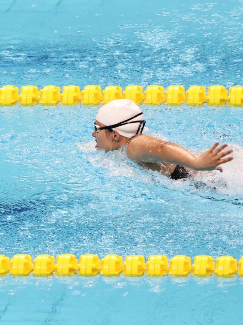 Jiang yuyan, chinese swimmer