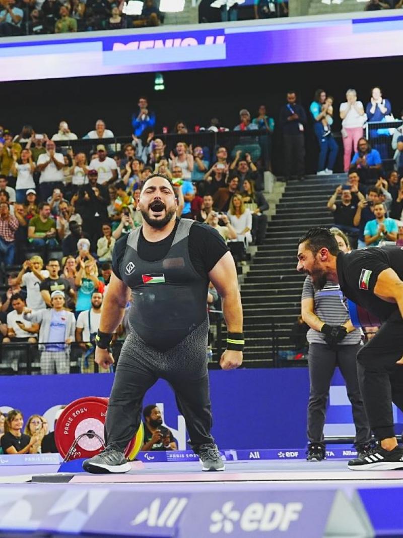 An athlete celebrate his win