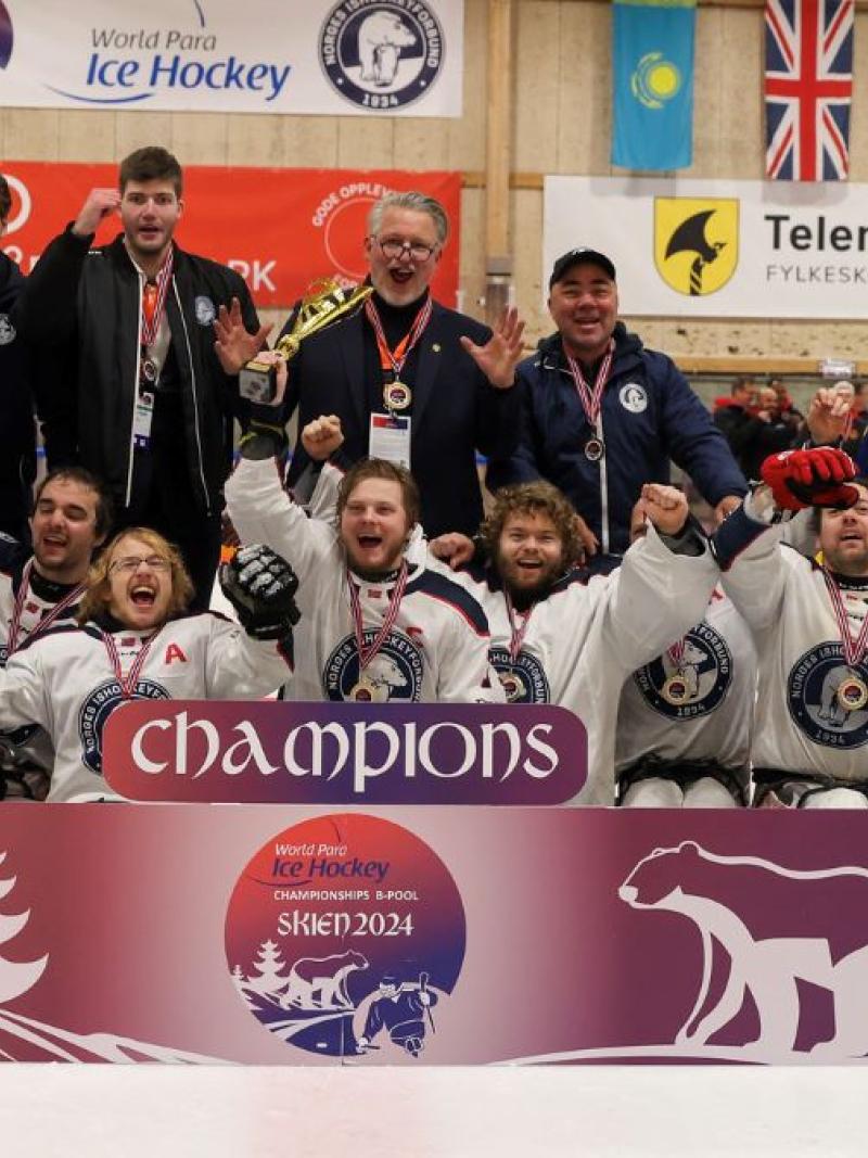 Team Norway celebrating the title of the B-Pool World Championships
