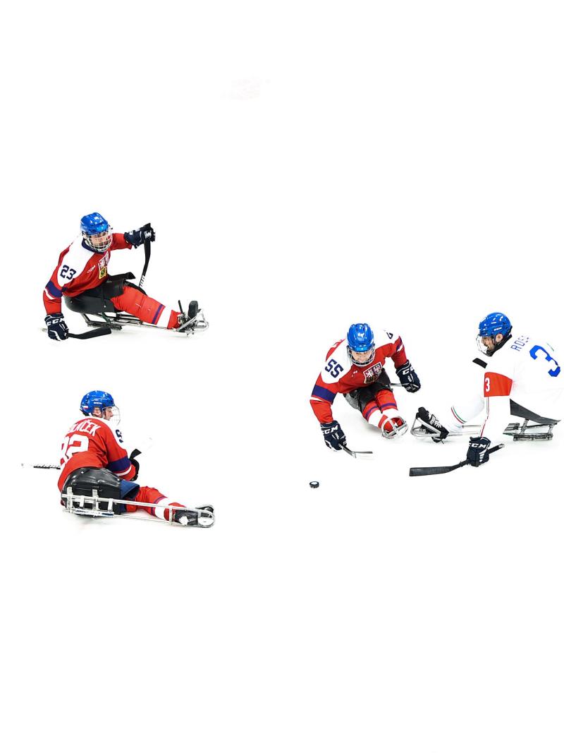 Czechia facing Italy on Para ice hockey