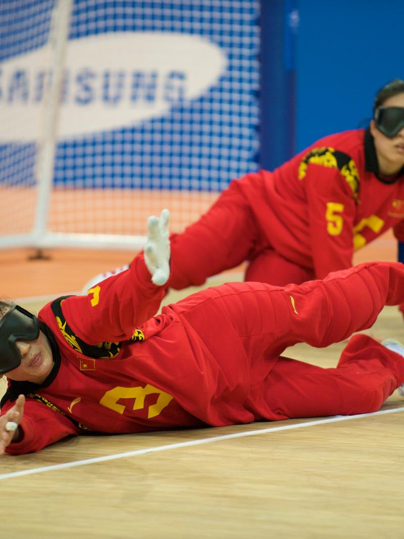 Chinese women goalball team competing in Beijing.