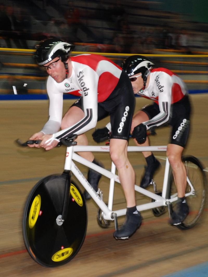 Laurent Delez on tandem