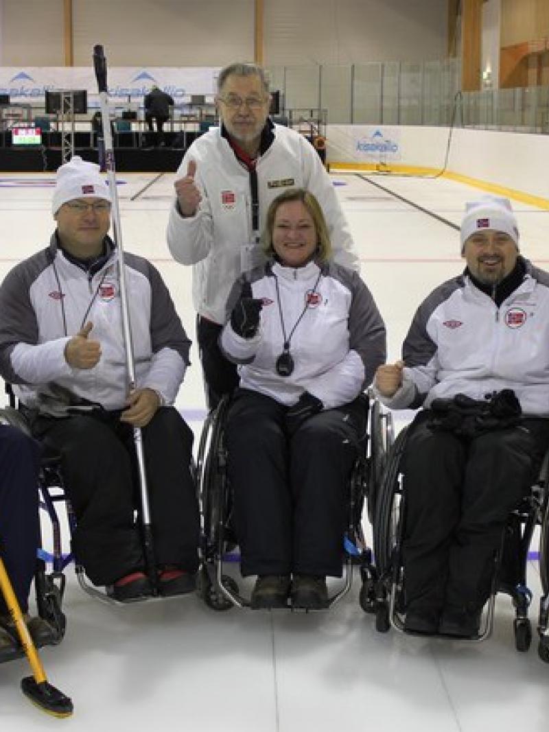 A groupe picture of the Norway Wheelchair Curling Team