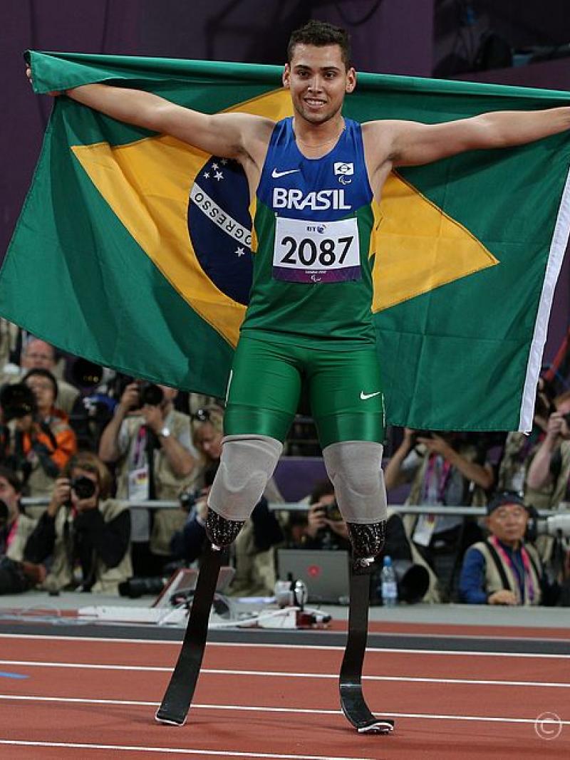Alan Oliveira 