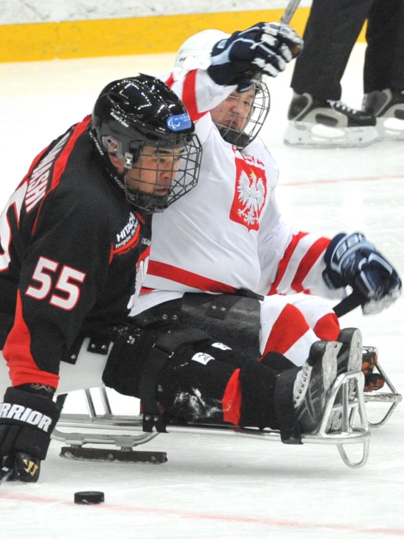 Japan ice sledge hockey