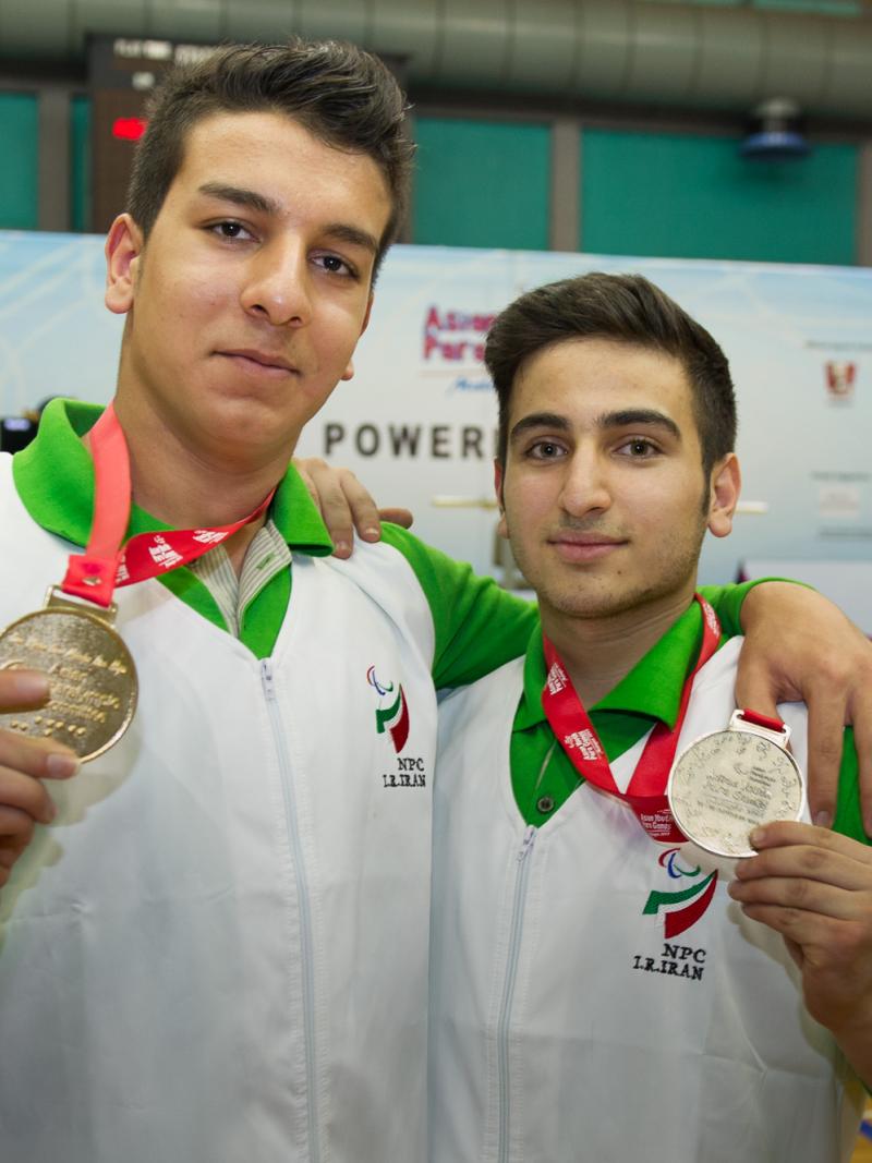Mohsen Bakhtiar and Ali Seifi