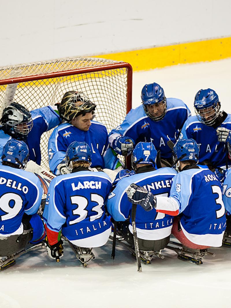 Italy's ice sledge hockey team