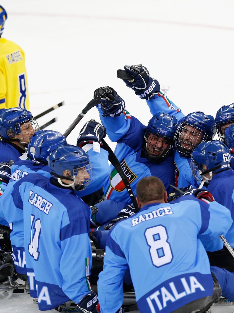 Italy's ice sledge hockey team
