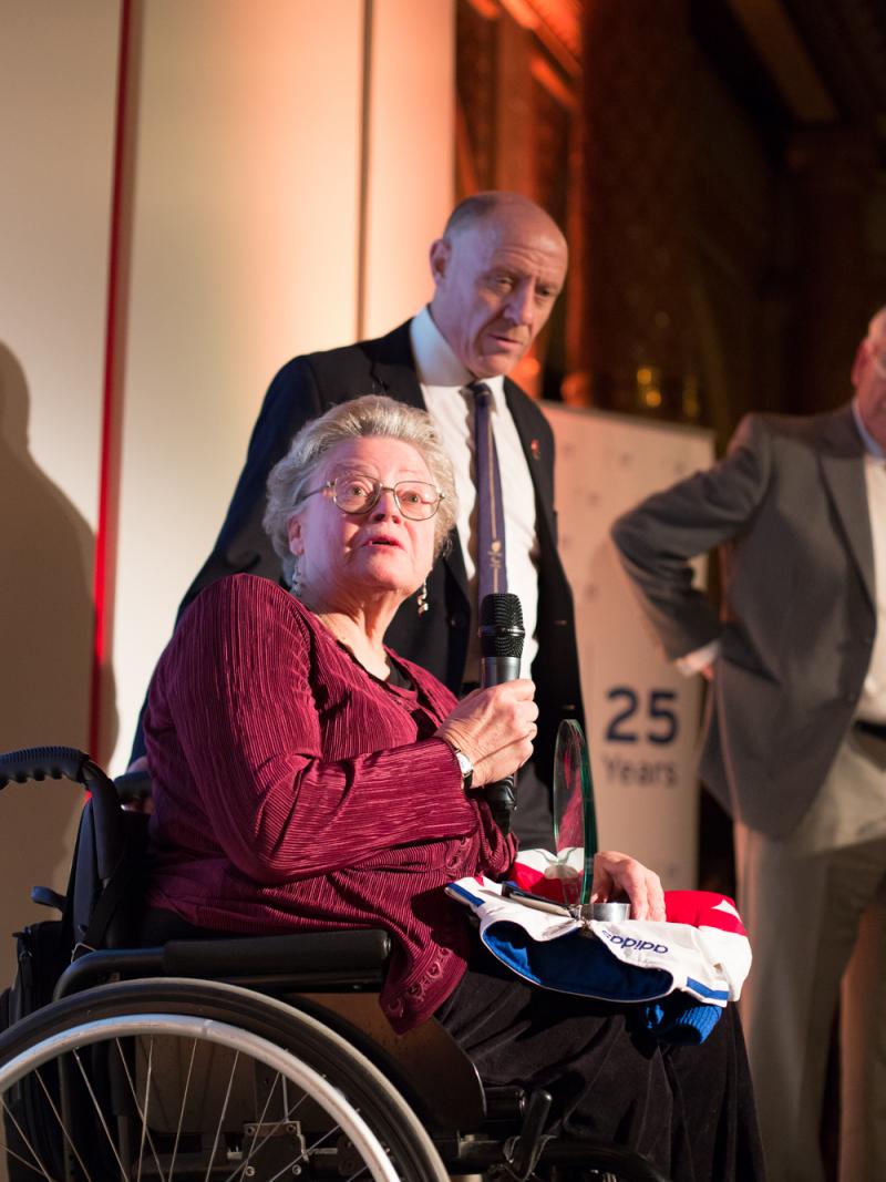 Caz Walton receiving her lifetime achievement award at the BPA's 25th anniversary event.