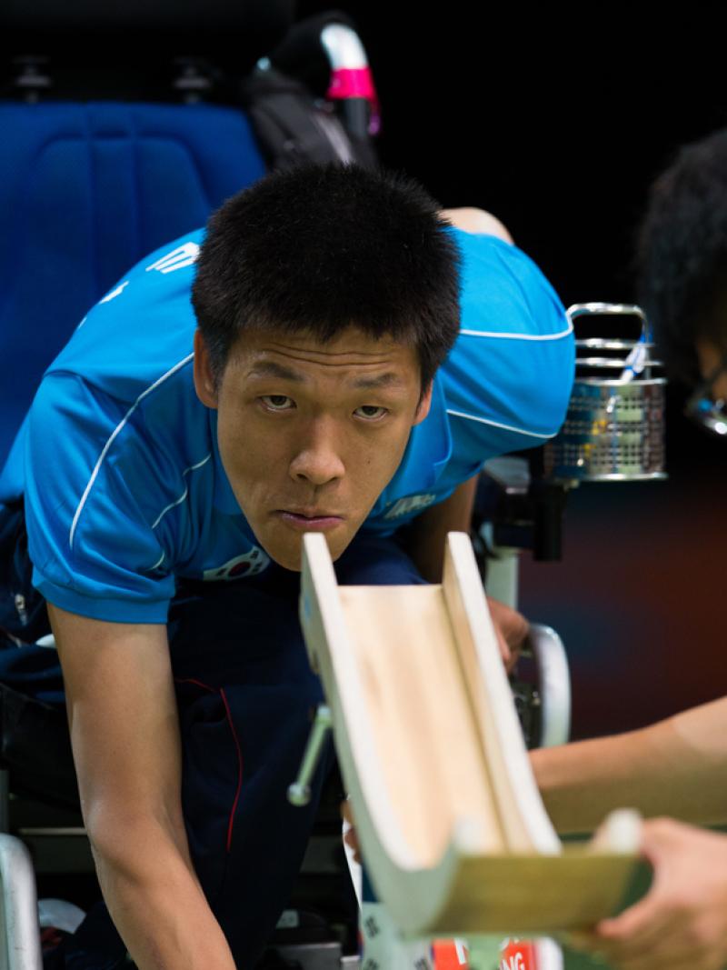 Jeong Ho-Won of South Korea competes at the London 2012 Paralympic Games.