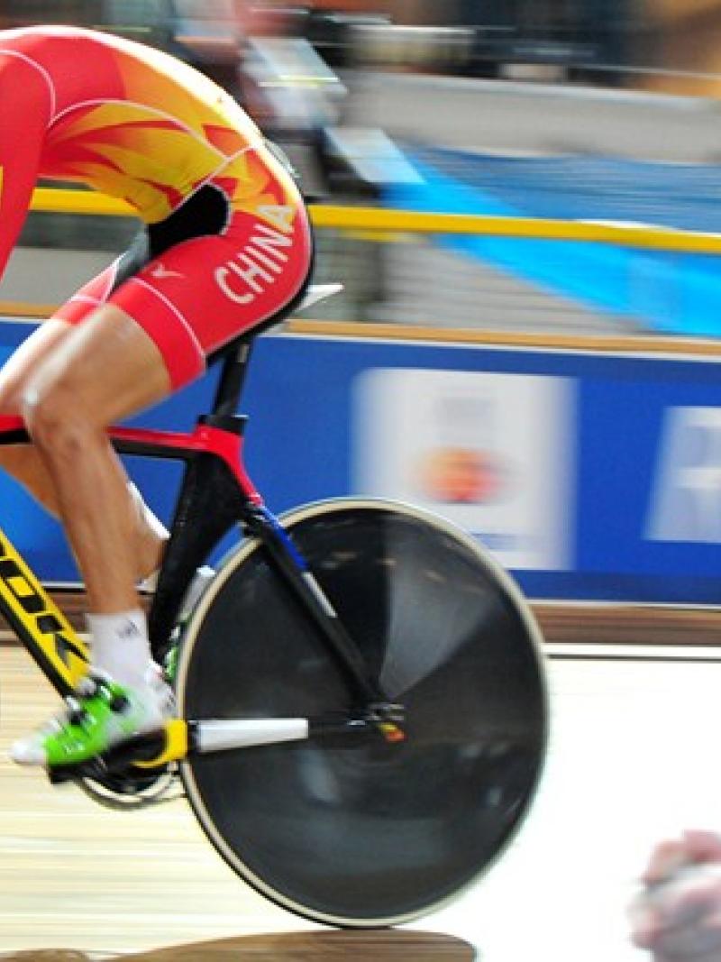 In meIn’s C1 racing, China’s Zhang Yu Li earned his second gold medal in as many days at the 2015 UCI Para-Cycling Track World Championships.