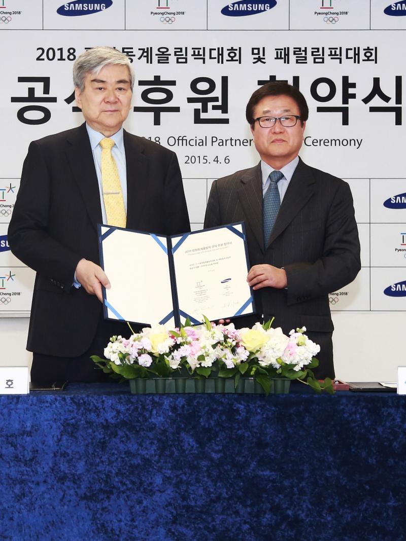 Samsung Group became a domestic sponsor of PyeongChang 2018 in April 2015.