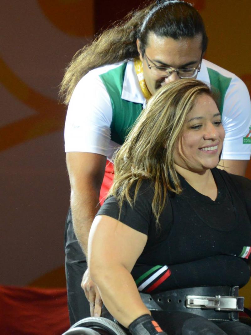Amalia Perez of Mexico sets new world record at the 2015 IPC Powerlifting Open Americas Championships.