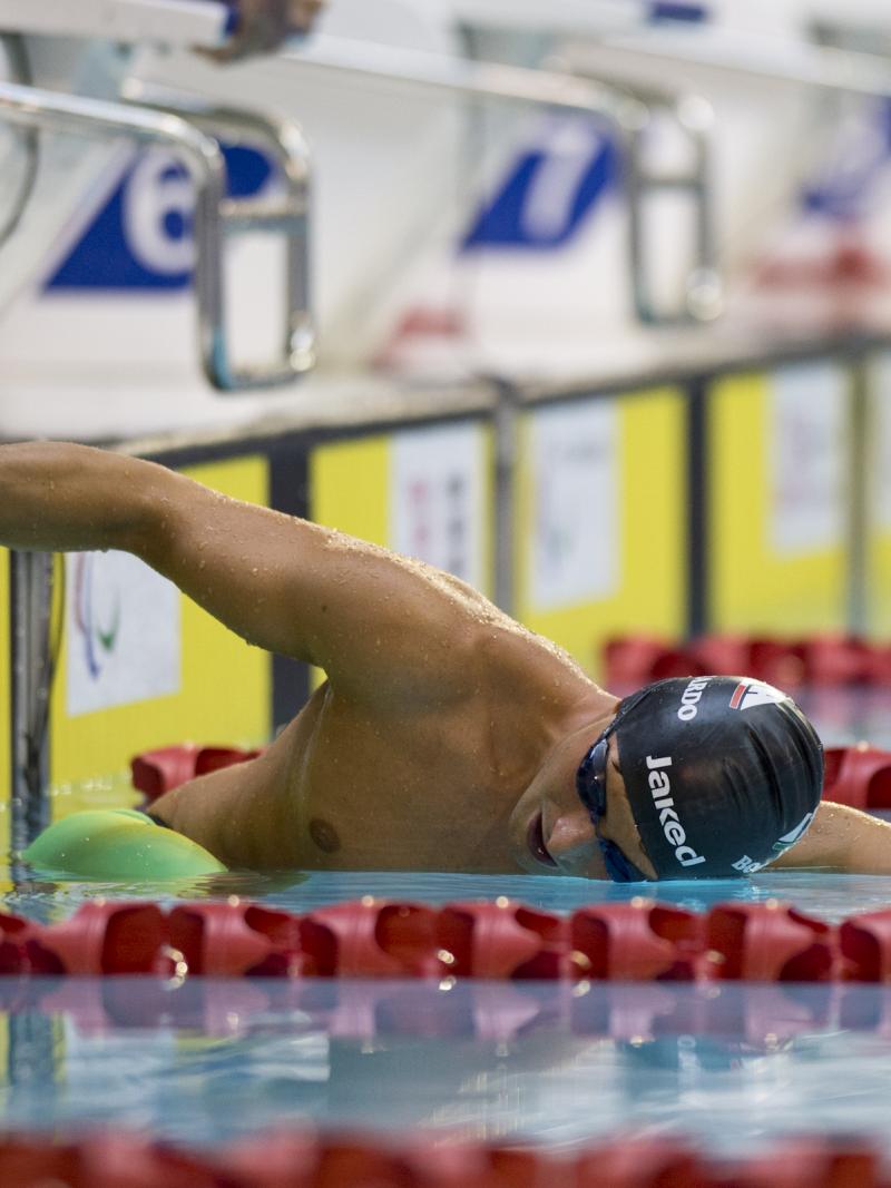 Francesco Bocciardo of Italy competing in the Men's 400m Freestyle S6 at the 2015 IPC Swimming World Championships in Glasgow