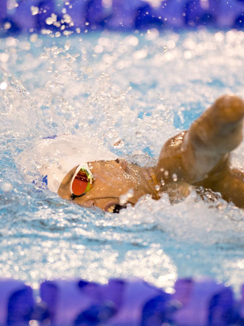 Swimmer with arm amputation