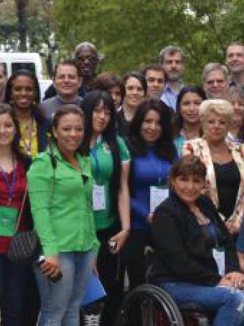 Group picture at an Agitos Foundation workshop