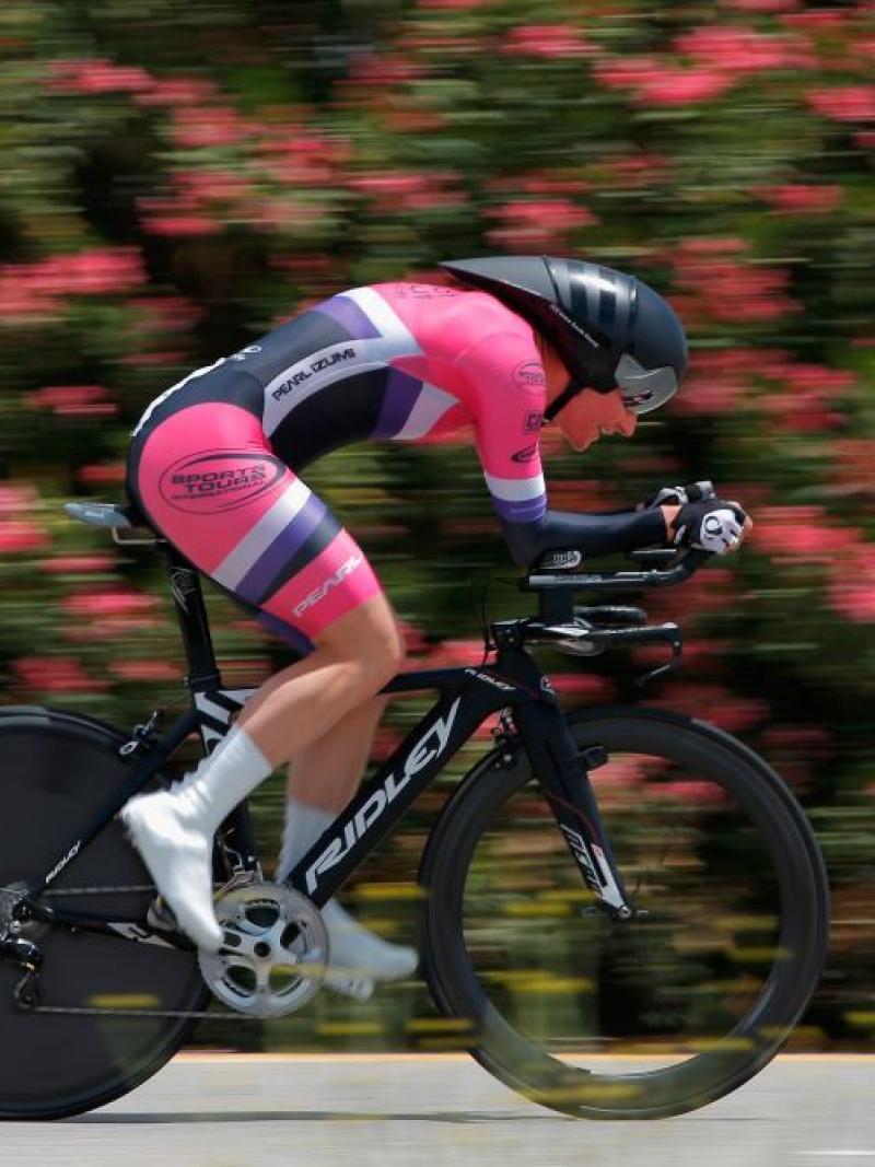 Dame Sarah Storey of Great Britain races in the women's individual time trial at the 2015 Amgen Tour of California on May 15, 2015 in Valencia, California.