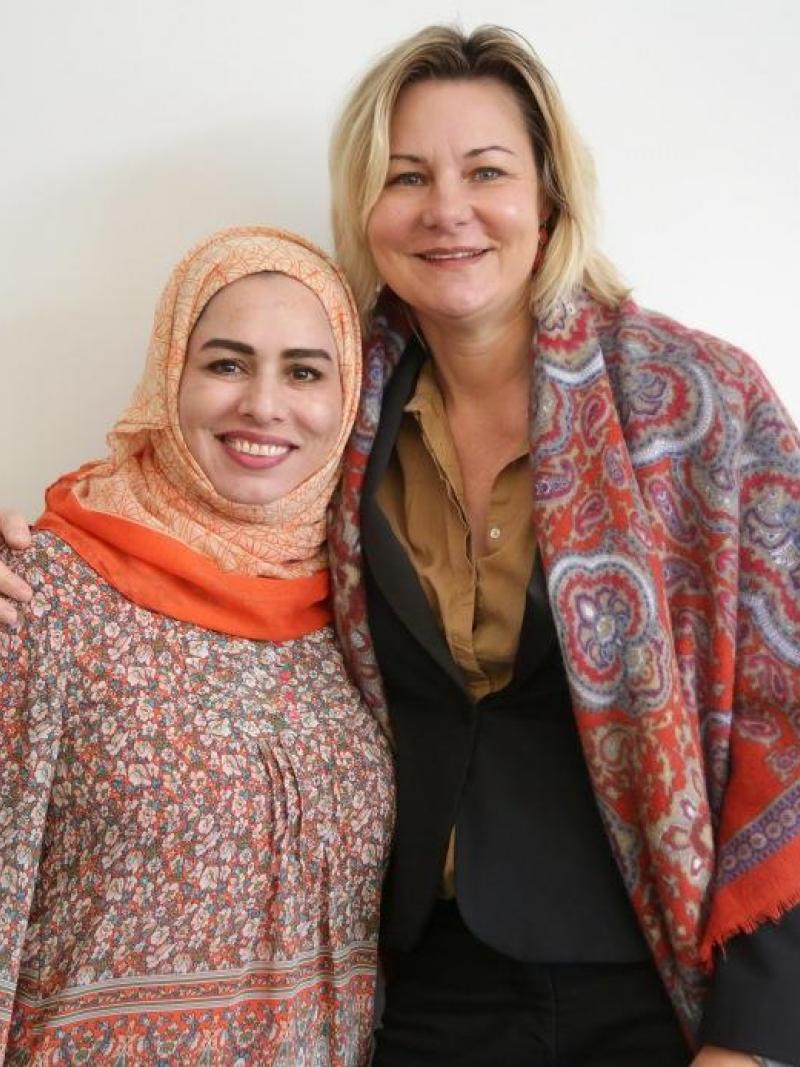 Majida Sabir Albalushi from the Oman Paralympic Committee and Petra Huber from the Austrian Paralympic Committee 