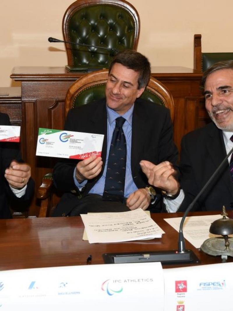 The Mayor of the city, Emilio Bonifazi, is the first person to be formally invited to June’s IPC Athletics European Championships.
