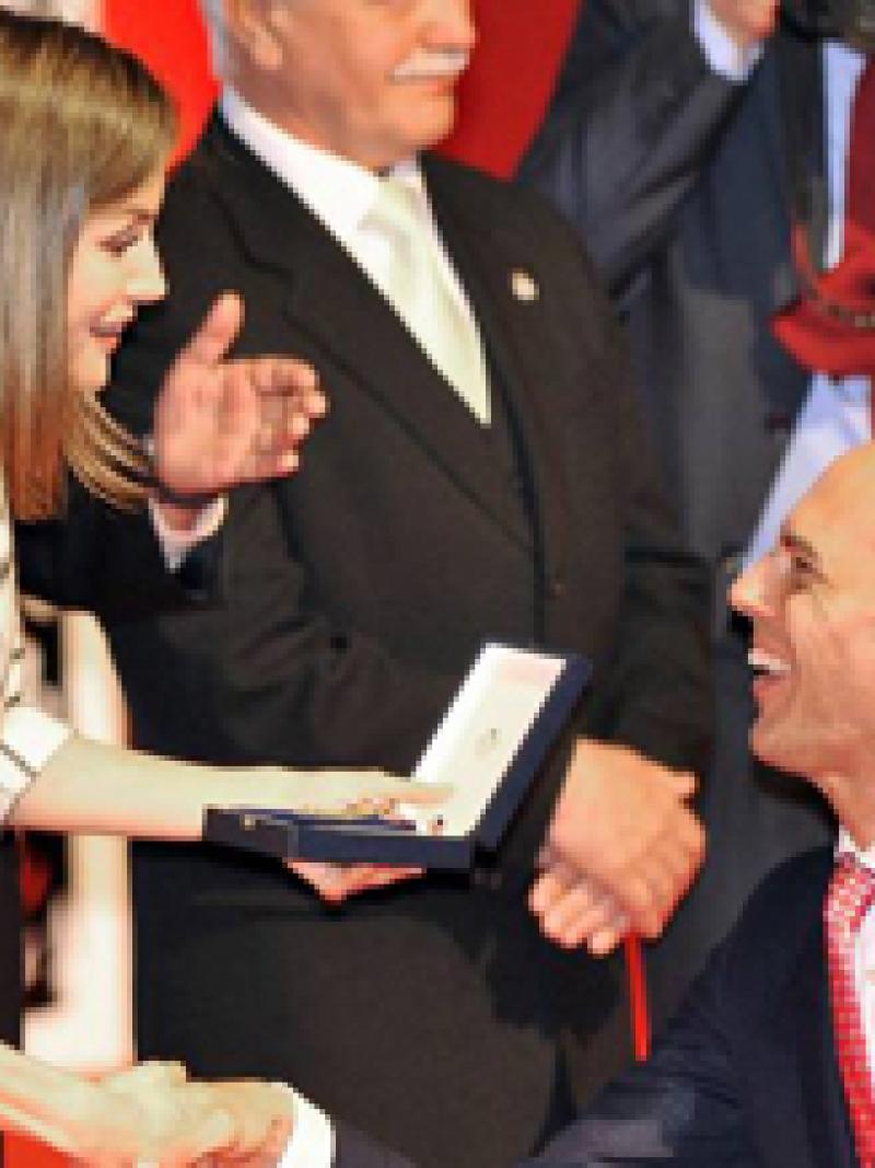 The Spanish National Paralympic Committee was awarded the Red Cross Gold Medal, the institution’s highest distinction, by Queen Letizia of Spain.