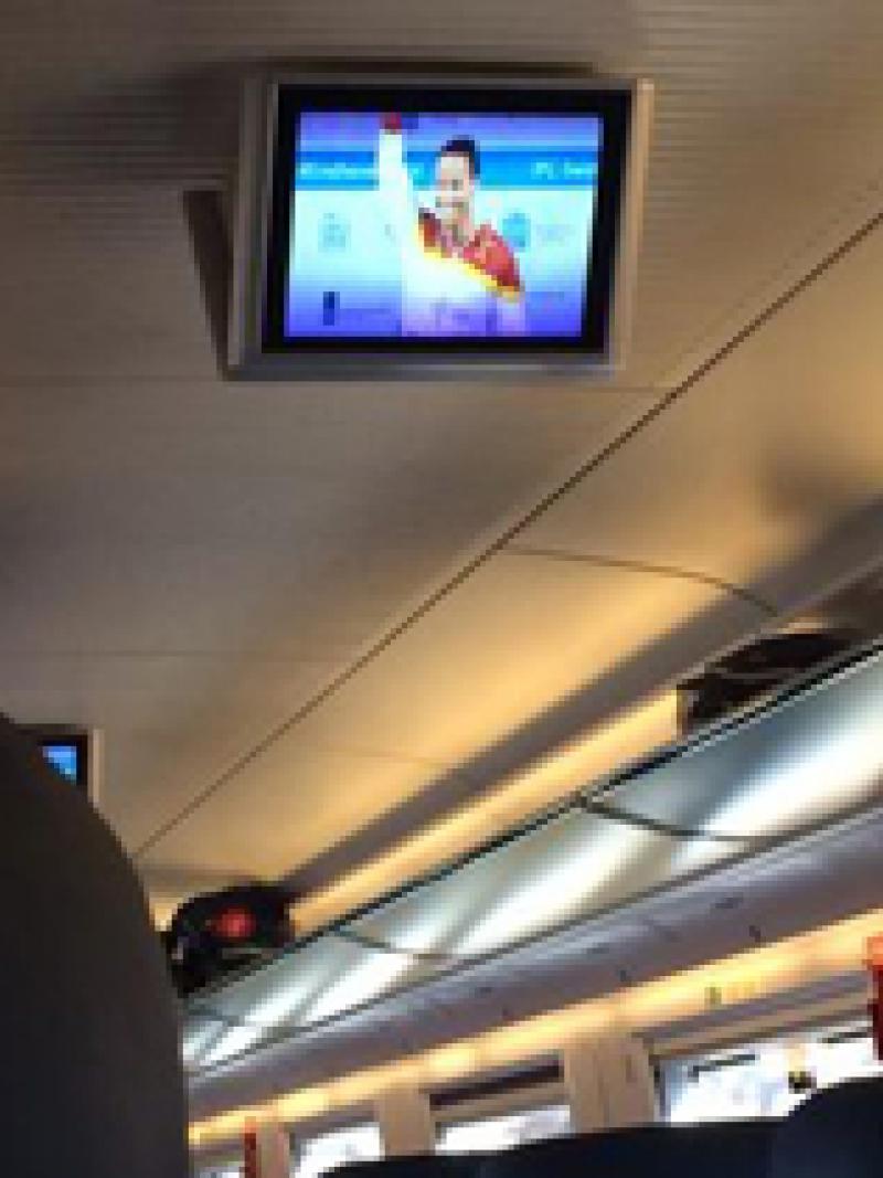 Televisions placed on Renfe’s long-distance trains offer Para sport video features.