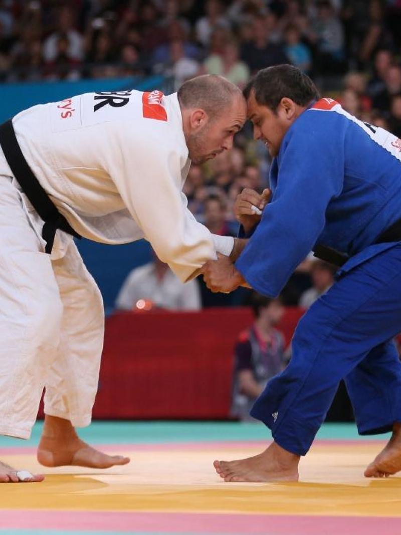 Samuel Ingram of Great Britain and Jorge Lencina of Argentina