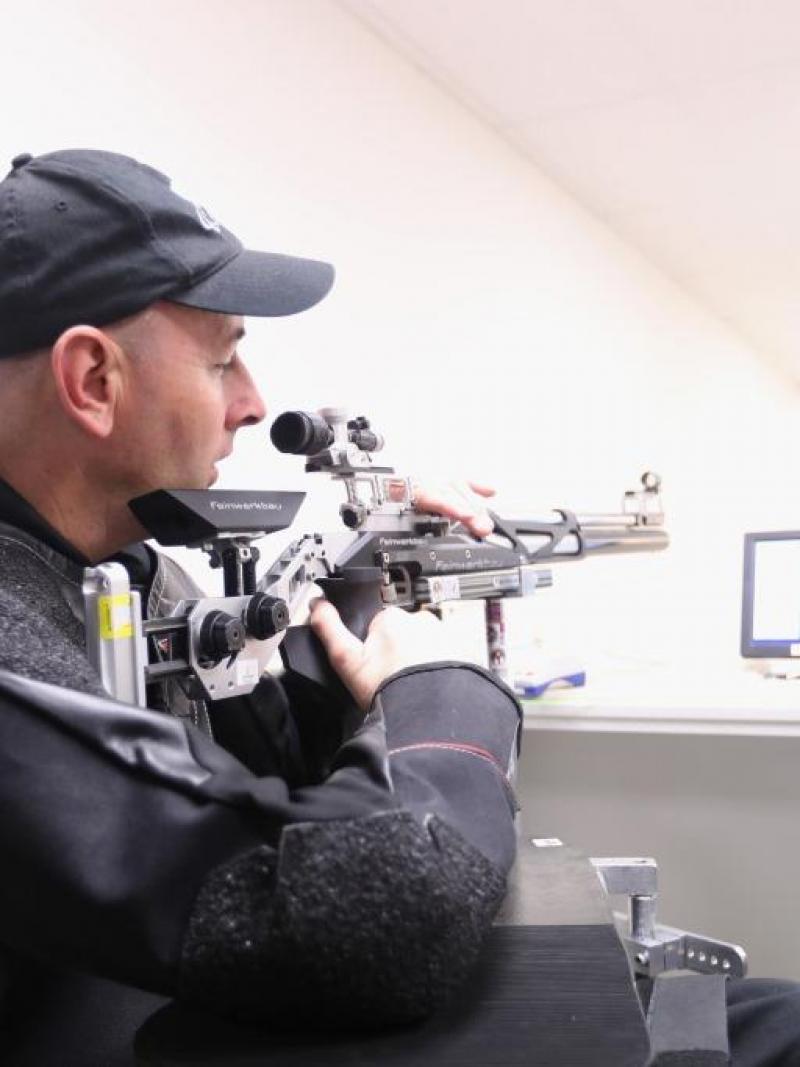 Para-Shooter Michael Johnson