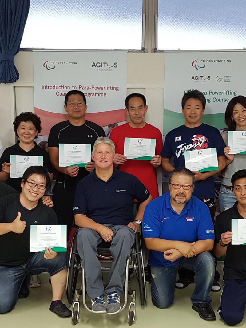 participants of IPC Powerlifting Coach Course