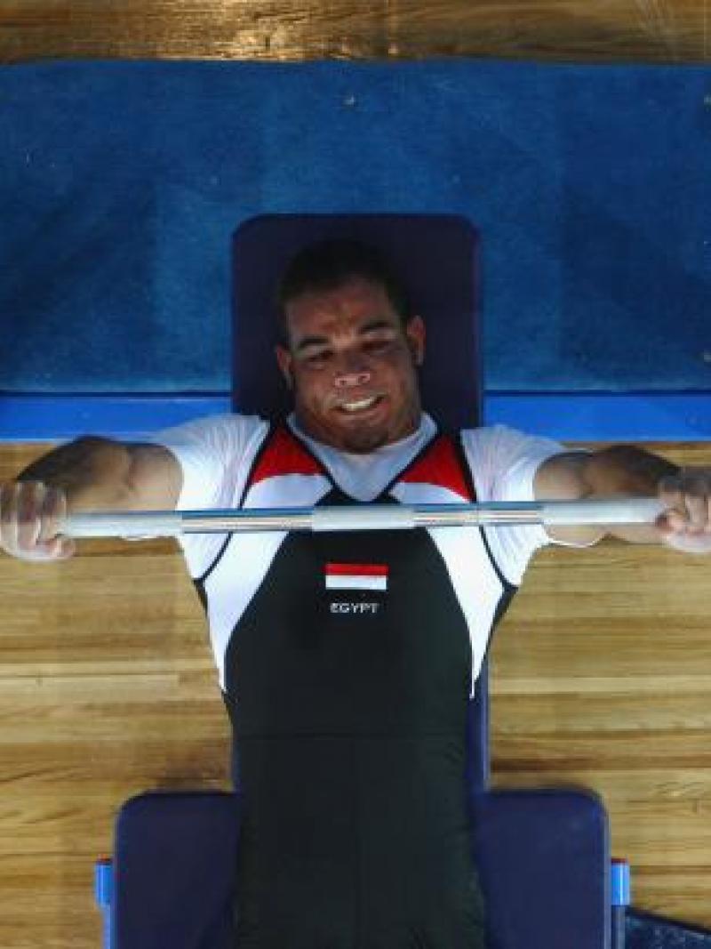 Sherif Osman powerlifting in action