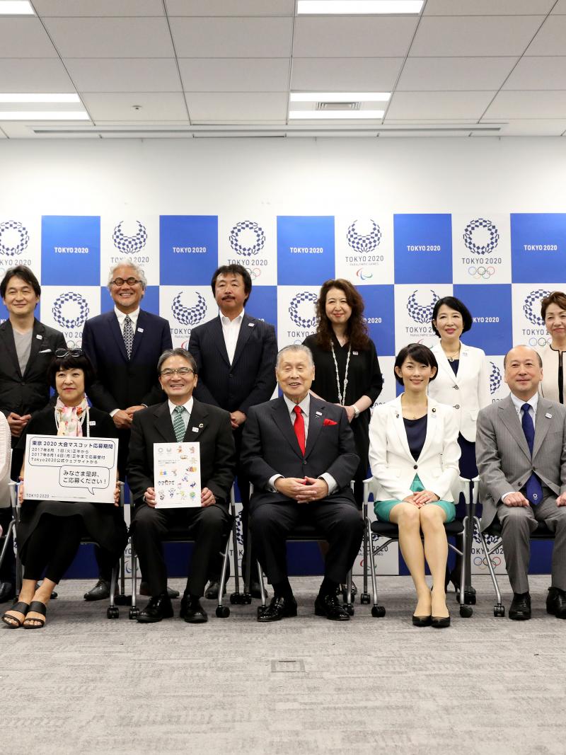 Large group of people posing for a photo