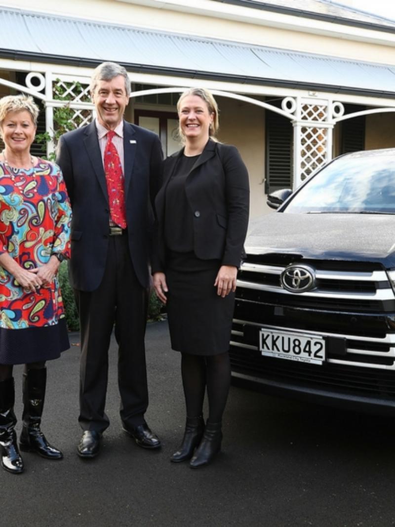 Kereyn Smith, CEO of the New Zealand Olympic Committee, Alistair Davis, CEO of Toyota New Zealand and Fiona Allan, CEO of Paralympics New Zealand.