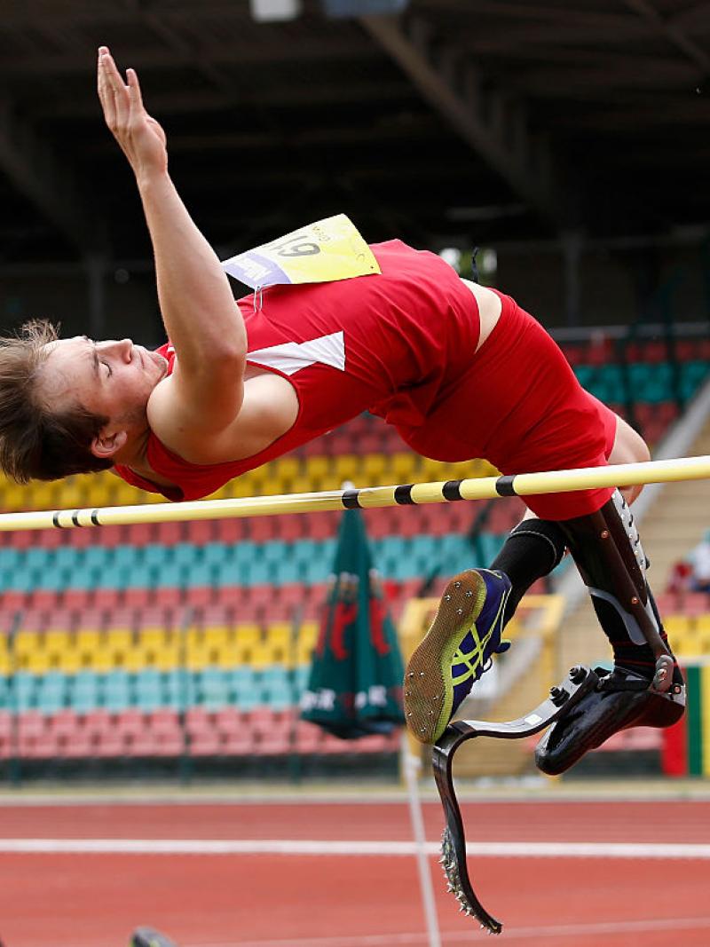 US high jumper Sam Grewe clears the bar at Berlin Grand Prix 2016