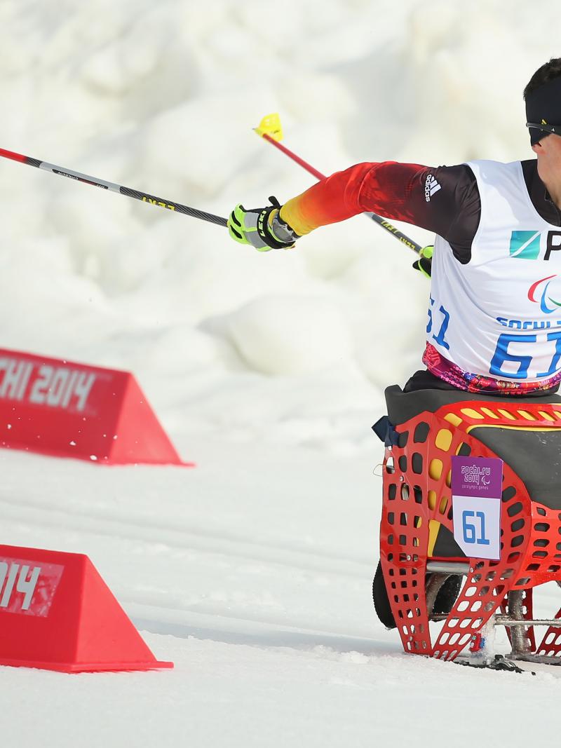 a male Para Nordic skier