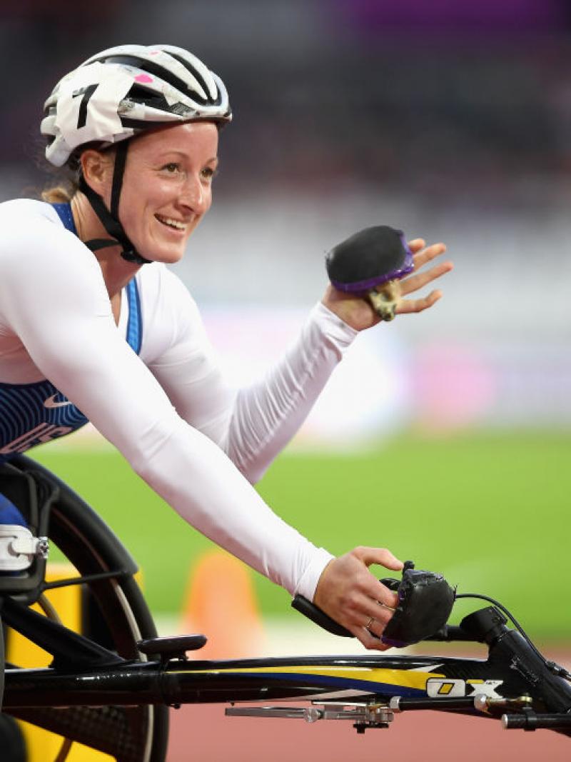 Tatyana McFadden of the United States celebrates winning a gold medal in the Women's 800m T54 Final at the London 2017 World Para Athletics Championships.